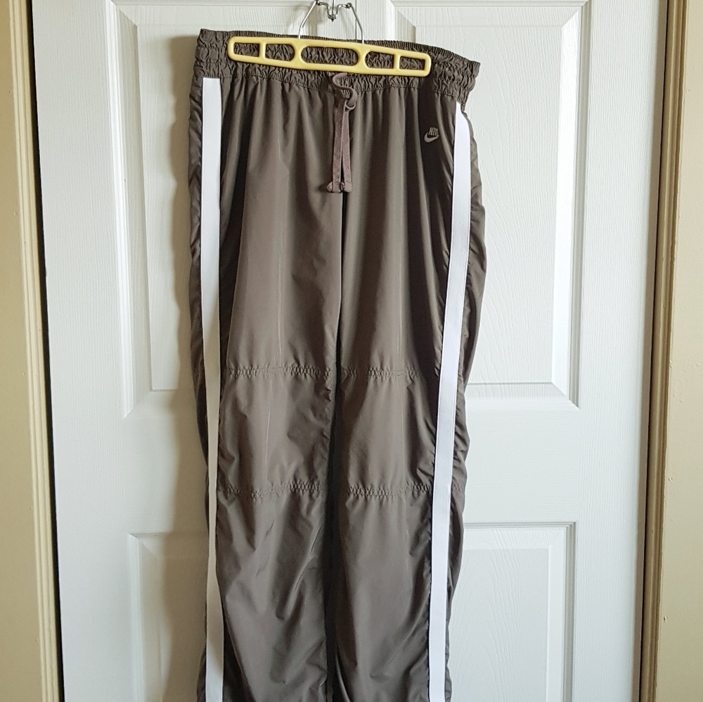 Nike Pants L